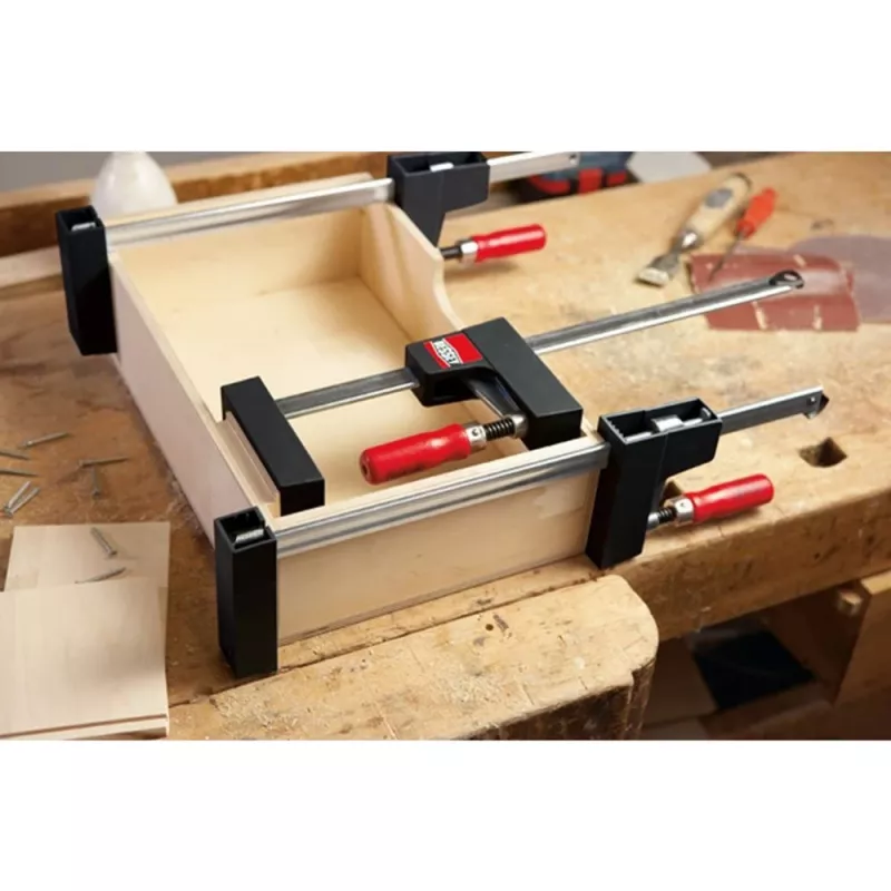 Bessey UniKlamp UK100 zverák, 1000 mm dĺžka, 80 mm vyloženie, čierna/červená