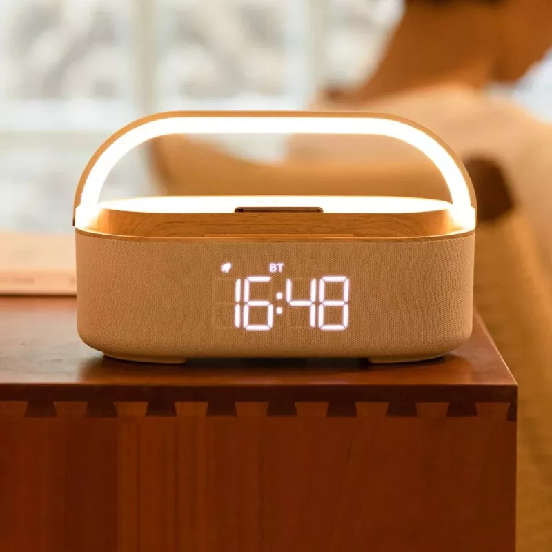 Digitálne rádiobudík MANTA RDI920 Verona s FM tunerom a budíkom