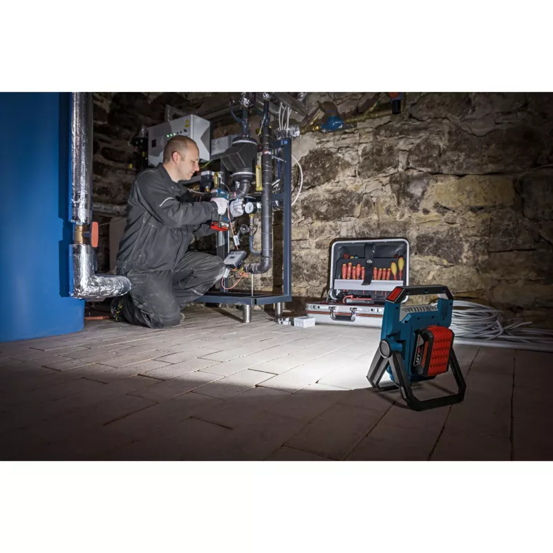 Pracovné svietidlo Bosch GLI 18V-1900 Professional