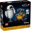 LEGO Disney Pixar 43279 WALL-E a EVE stavebnica, 811 dielikov, 18+