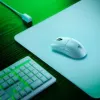 Herná myš a podložka pod myš set Razer Viper V3 Pro + Gigantus M — biela