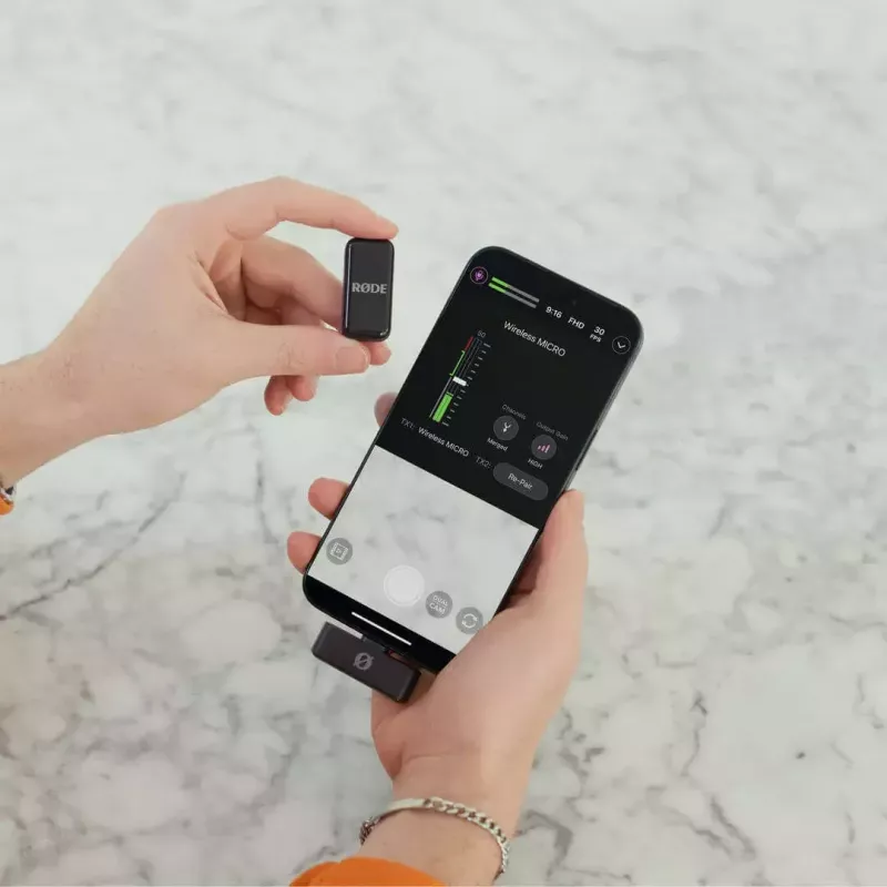 Bezdrôtový mikrofónový systém Rode Wireless Micro Lightning – omnidirekcionálny, 48 kHz/24-bit, výdrž batérie 7 h, dosah 100 m, biely