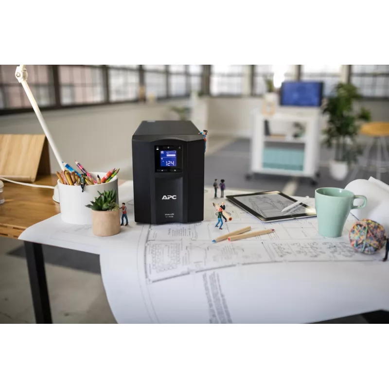 APC Smart-UPS SMC1500IC - 8x C13, USB, SmartConnect, 1500VA, Line-Interactive, 1,5 kVA, 900 W, sínus, 170 V, 300 V