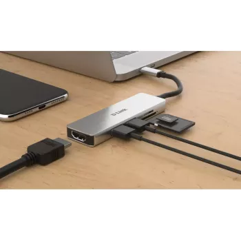 D-Link 5-in-1 USB-C hub s HDMI a čítačkou SD/microSD kariet