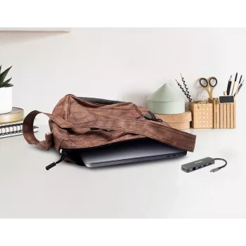 D-Link 5-in-1 USB-C hub s Gigabit Ethernet/Power Delivery