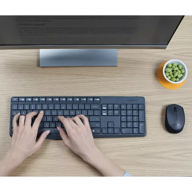 Bezdrôtová súprava klávesnice a myši Logitech MK235
