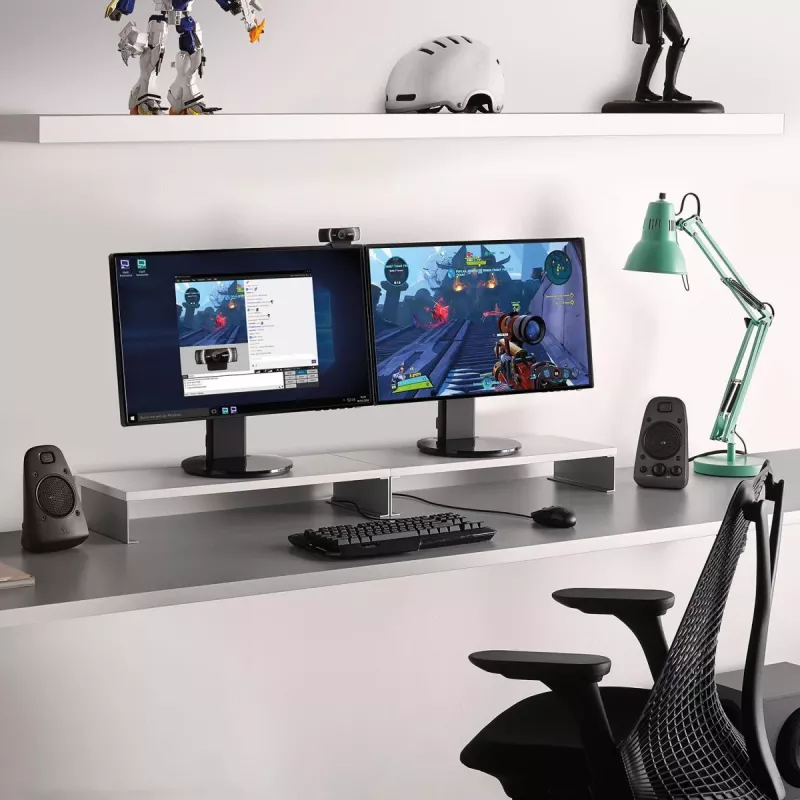 LOGITECH Z625 2.1 kanály 200 W čierna