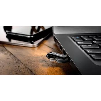 WESTERN DIGITAL SanDisk Ultra Dual Drive Go - 32GB USB kľúč - USB-C / USB-A