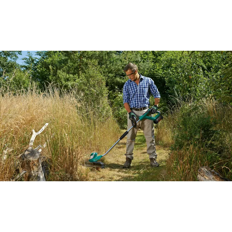 Bosch AdvancedGrassCut 36 akumulátorový vyžínač trávy, 36 V, 30 cm, nylónová struna, teleskopická tyč, nastaviteľná prídavná rukoväť, 2,9 kg, bez akumulátora a nabíjačky, zeleno-čierny