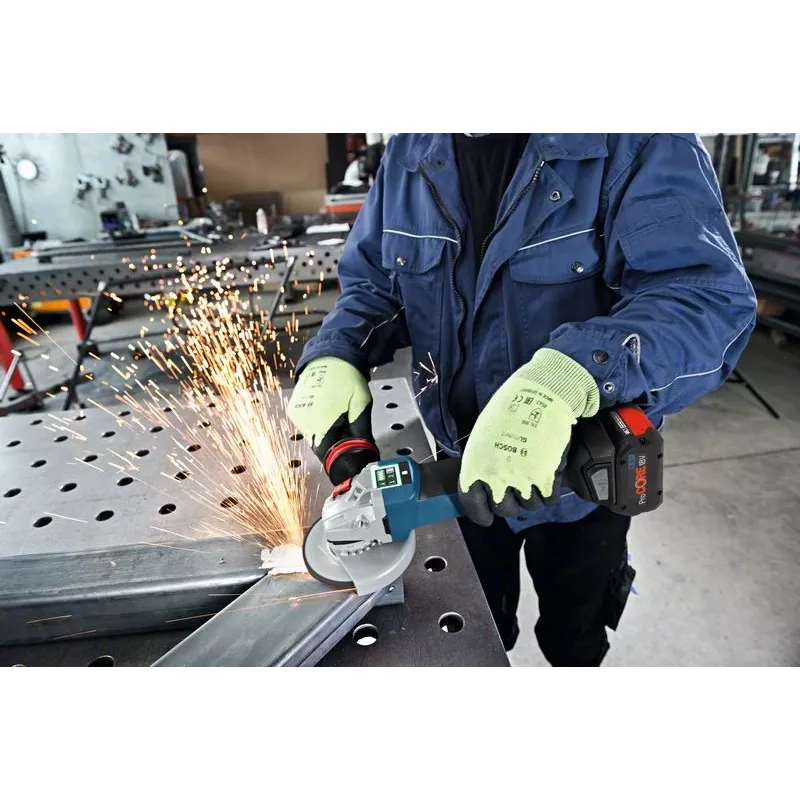 Bosch Professional ProCORE18V 1600A016GK akumulátor, 18 V, 8,0 Ah, Li-Ion, AMPShare Alliance, čierny/červený