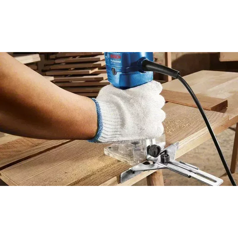 Bosch Professional GKF 550 dlaňová frézka, 550 W