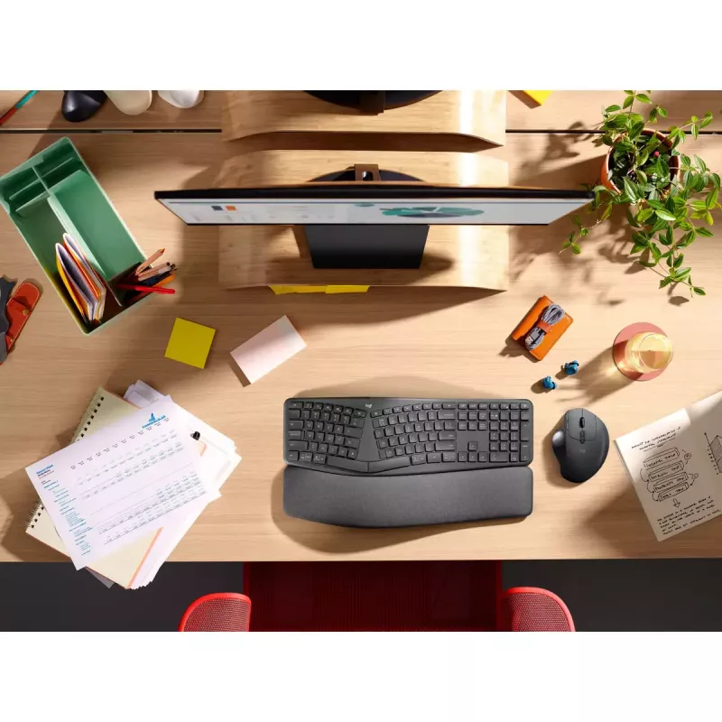 LOGITECH Ergo K860 - bezdrôtová split klávesnica Business Graphite Qwerty Pan Nordic