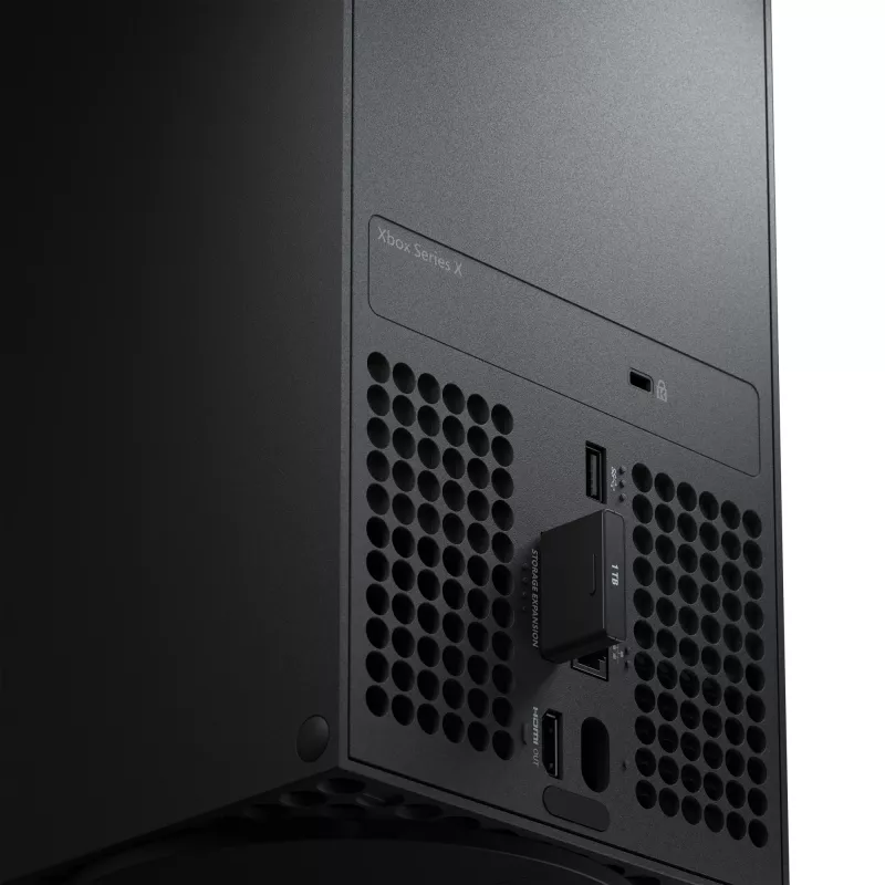 Seagate Storage Expansion Card 2 TB pamäťová rozširujúca karta pre Xbox Series X|S, 31,6 x 7,8 x 53 mm, čierna
