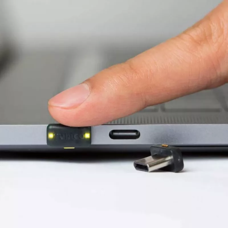 Bezpečnostný kľúč Yubico YubiKey 5C Nano