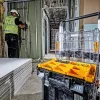 Organizér DeWALT DWST82968-1 TSTAK, vodotesný a odolný voči prachu, 400×332×119 mm, čierny/oranžový