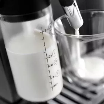 Espresso stroj De’Longhi Magnifica Evo ECAM290.81.TB — plne automatický, 1,8 l nádrž na vodu, 250 g zásobník na zrná, 15 bar, dotykové ovládanie
