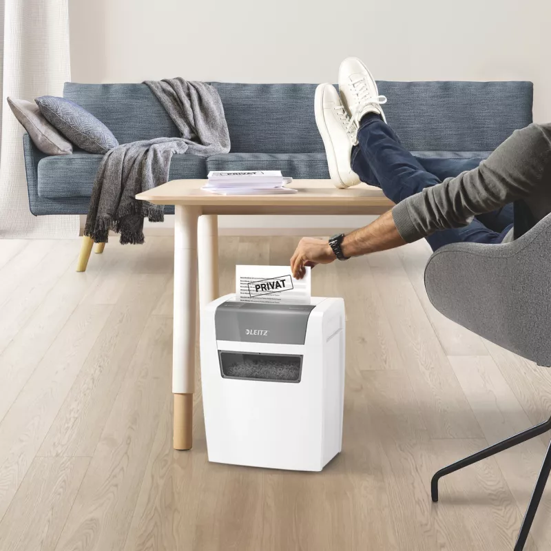 Leitz 80340000 skartovačka, časticový rez, 70 dB, 22 cm, biela