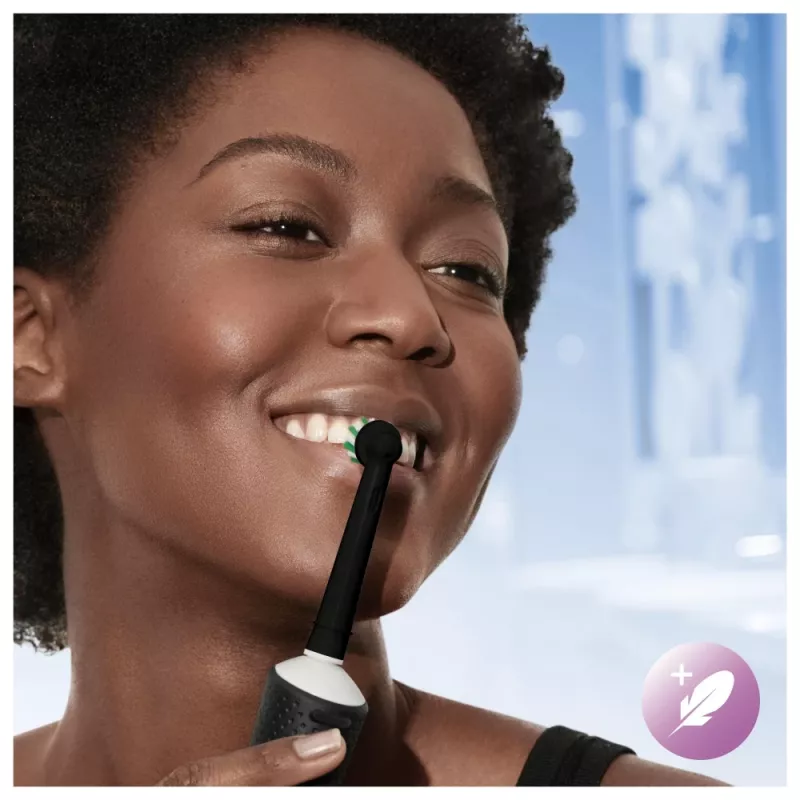 Oral-B Vitality Pro rotačná zubná kefka pre dospelých čierna