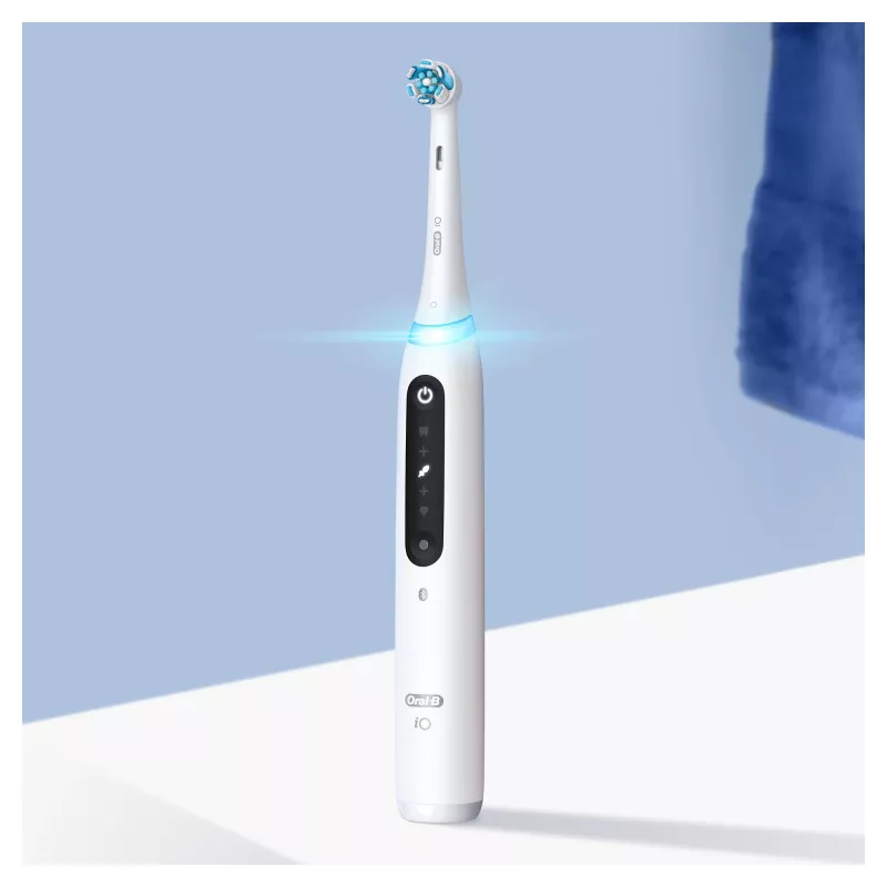 Oral-B iO Series 5 rotačno-oscilačná zubná kefka pre dospelých biela