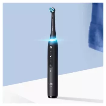 Oral-B iO Series 5 vibračná zubná kefka pre dospelých čierna