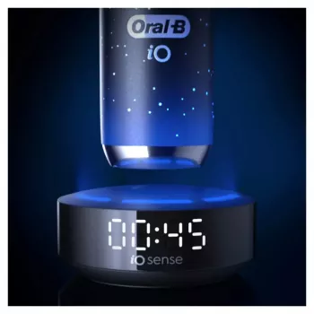 Oral-B iO Series 10 rotačno-oscilačná zubná kefka pre dospelých čierna