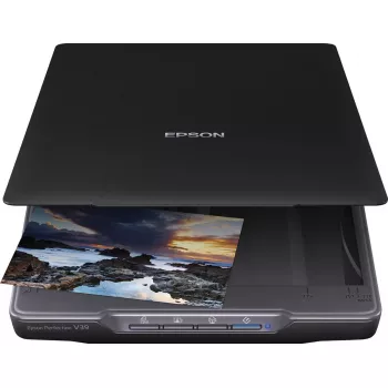 Plochý skener Epson Perfection V39II — A4, 4800 x 4800 DPI, CIS, USB napájaný, čierny