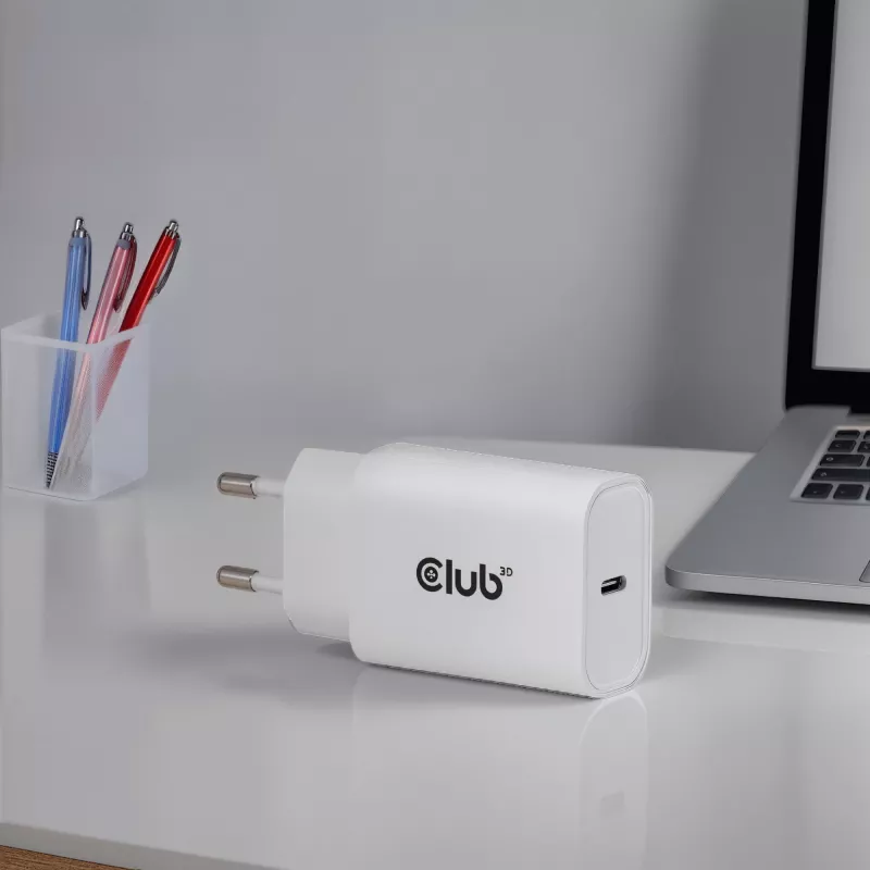 USB‑C nabíjačka 2 balenie CLUB3D CAC-3020, 30 W celkom, biela