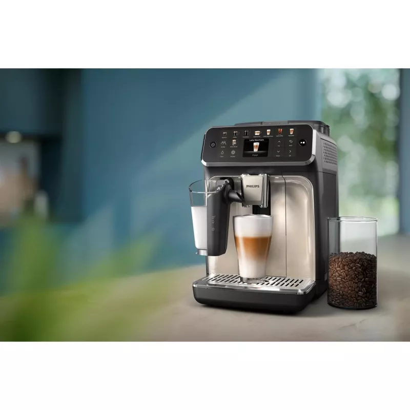 Philips 5500 Serie EP5547/90 kávovar plnoautomatický espresovač 1,8 L