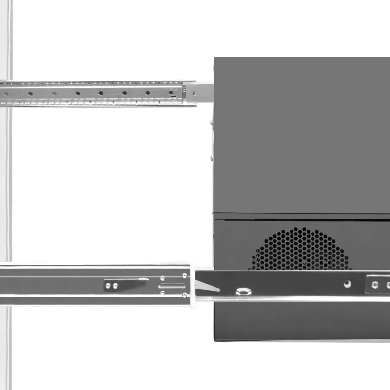 RMS05-22 strieborný oceľový rack SilverStone