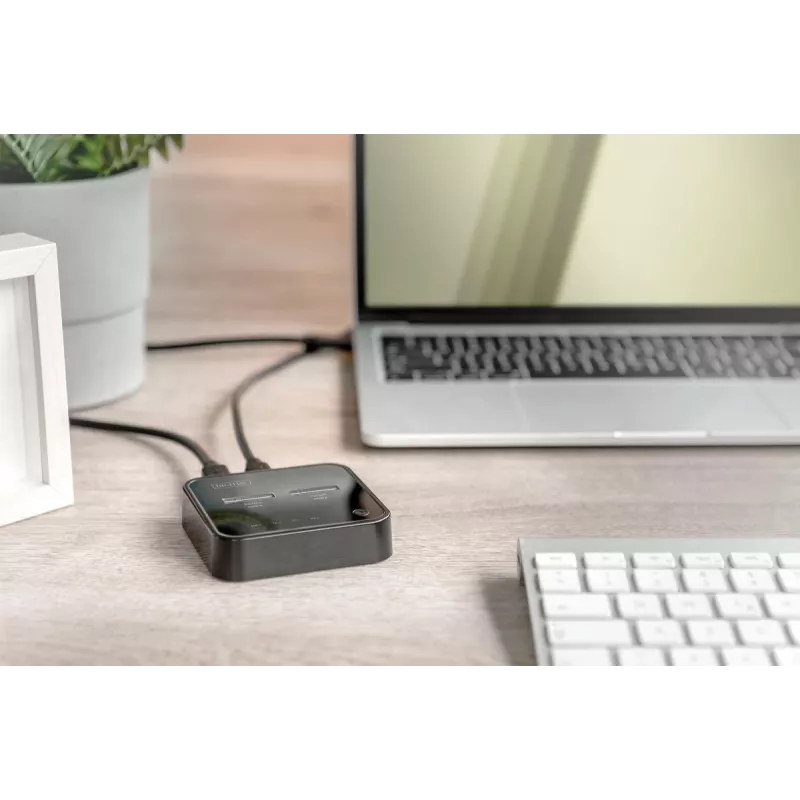 Digitus Dual M.2 NVMe SSD dokovacia stanica USB-C Offline Clone funkcia