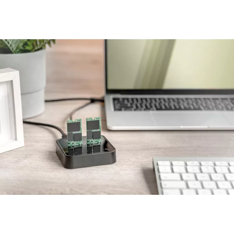 Digitus Dual M.2 NVMe SSD dokovacia stanica USB-C Offline Clone funkcia