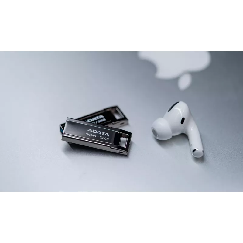 USB flash disk ADATA UR340 128 GB USB Type-A 3.2 Gen 2, kovové puzdro, čierny