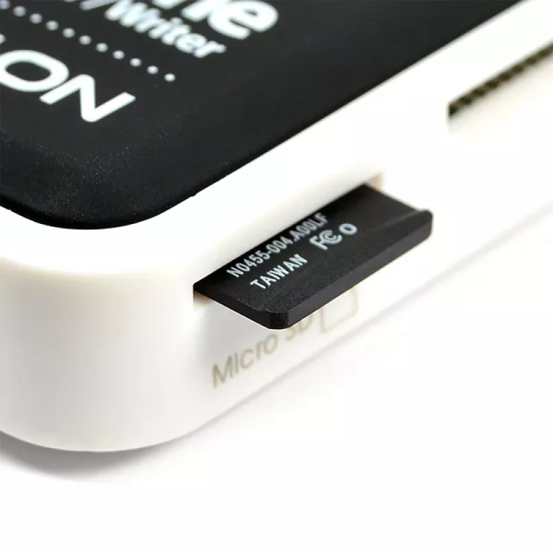 Axagon CRE-X1 externá 5-slotová čítačka kariet, CF, CF Type II, MMC, MMC Mobile, MMCmicro, MS Duo, MS PRO, Memory Stick (MS), MicroDrive, MicroSD...,