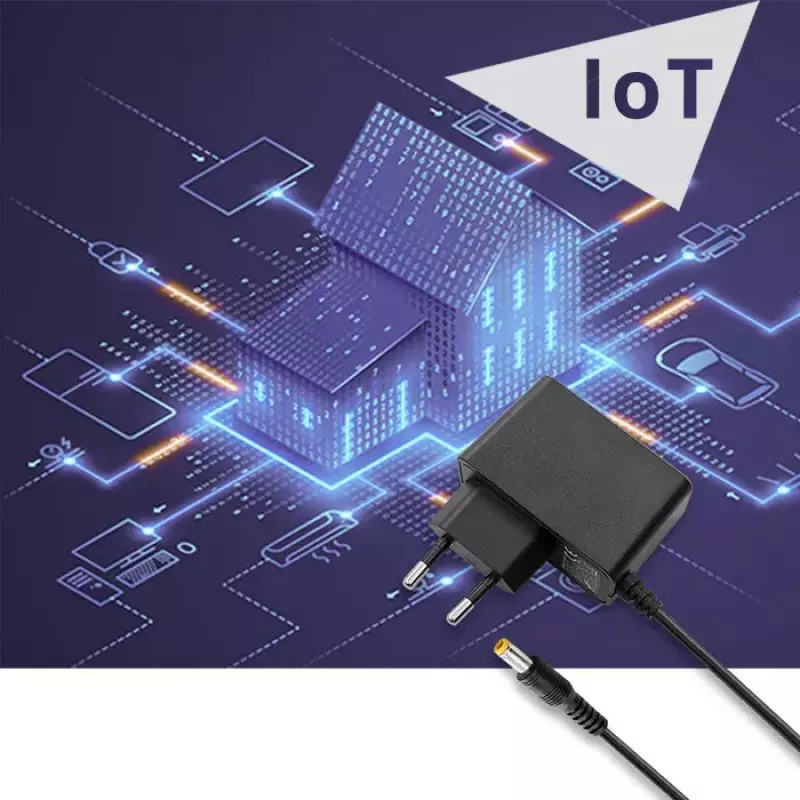 Qoltec 51021 zásuvkový napájací zdroj 5 W, 5 V, 1 A, 5,5x2,5 mm