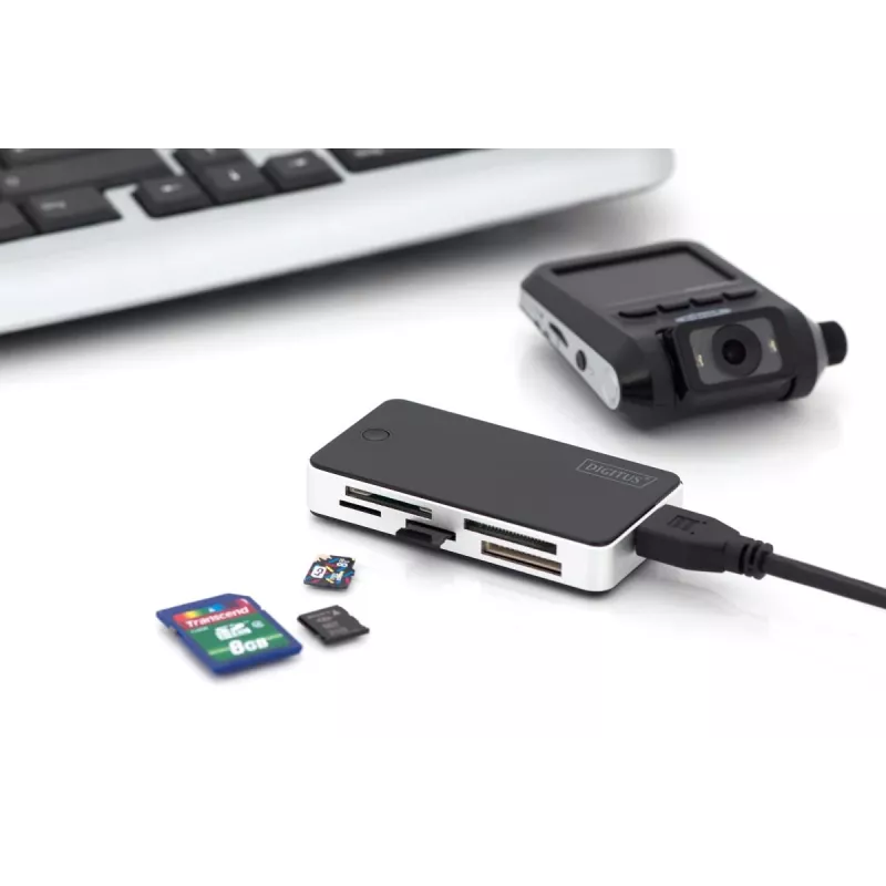 DIGITUS USB 3.0 čítačka kariet, podporuje MS/SD/SDHC/MiniSD/M2/CF/MD/SDXC karty, 1M USB-A pripojovací kábel