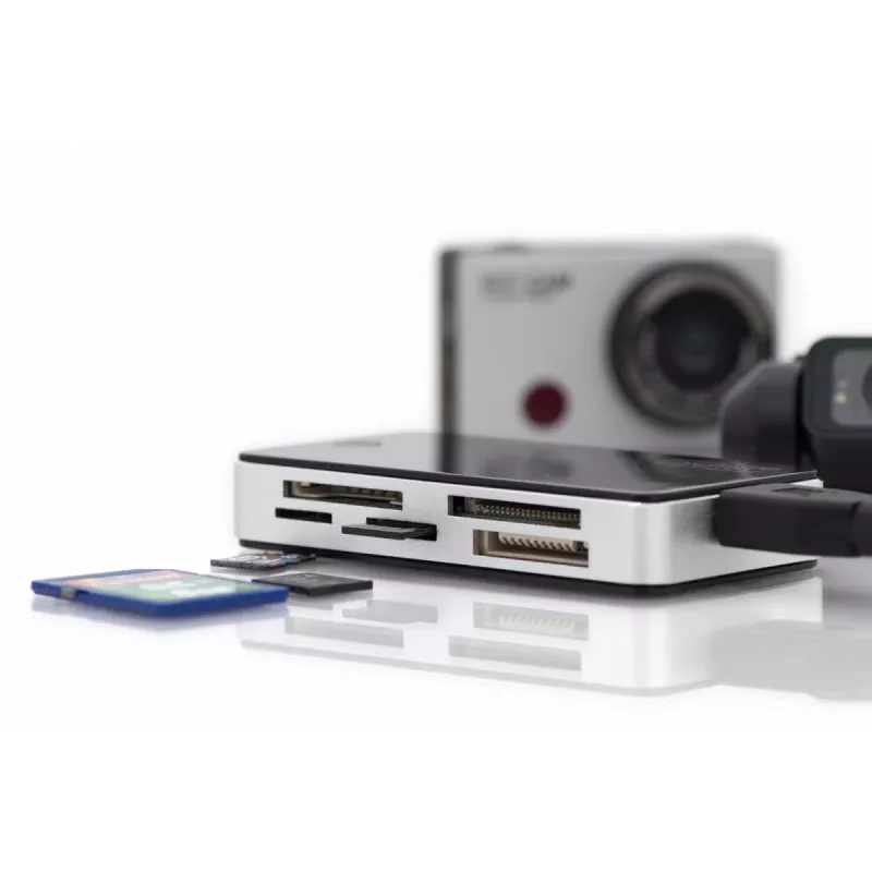 DIGITUS USB 3.0 čítačka kariet, podporuje MS/SD/SDHC/MiniSD/M2/CF/MD/SDXC karty, 1M USB-A pripojovací kábel