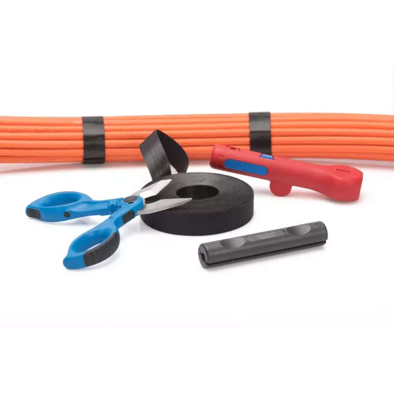 DIGITUS suchý zips, 20 mm široký pre štruktúrovanú kabeláž 10 m rolka, farba čierna
