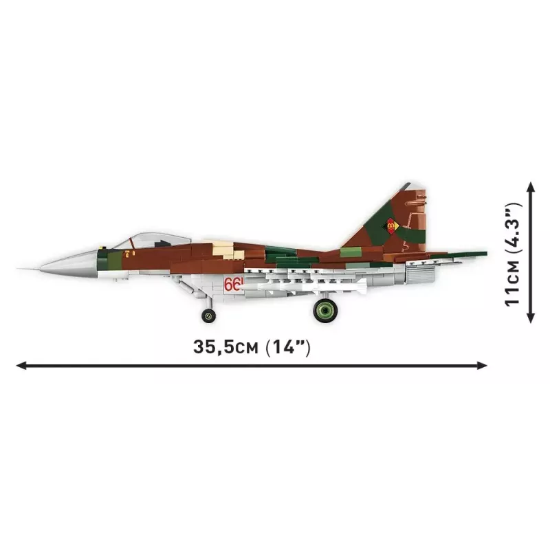Konštrukčná hračka Cobi MiG-29 východné Nemecko 5851 — sada s 300 dielmi