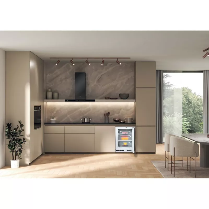 Whirlpool WBUFZ011 mraznička vstavaná 91 L