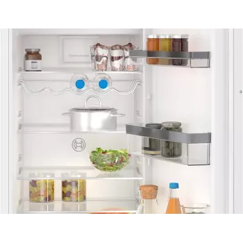 Bosch Serie 4 KIL82VFE0 chladnička s mrazničkou vstavaná 280 L