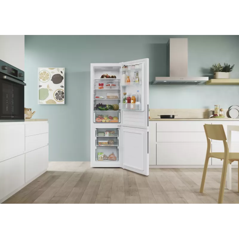 Candy City Combi CCT3L517EW voľne stojaca 260 L biela