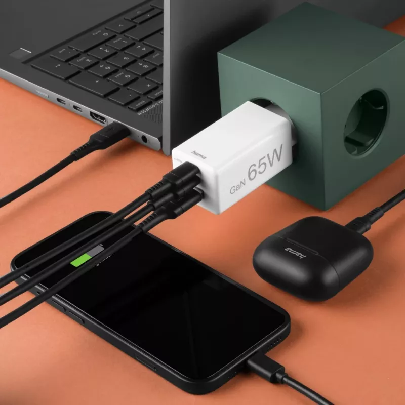 Hama 00201996 mobilná nabíjačka smartfón biela AC rýchle nabíjanie interiér, exteriér
