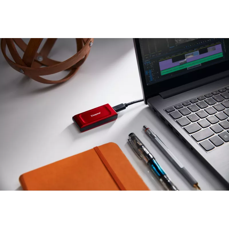 Kingston Technology 2TB XS1000 červený externý USB 3.2 Gen 2 prenosný SSD disk