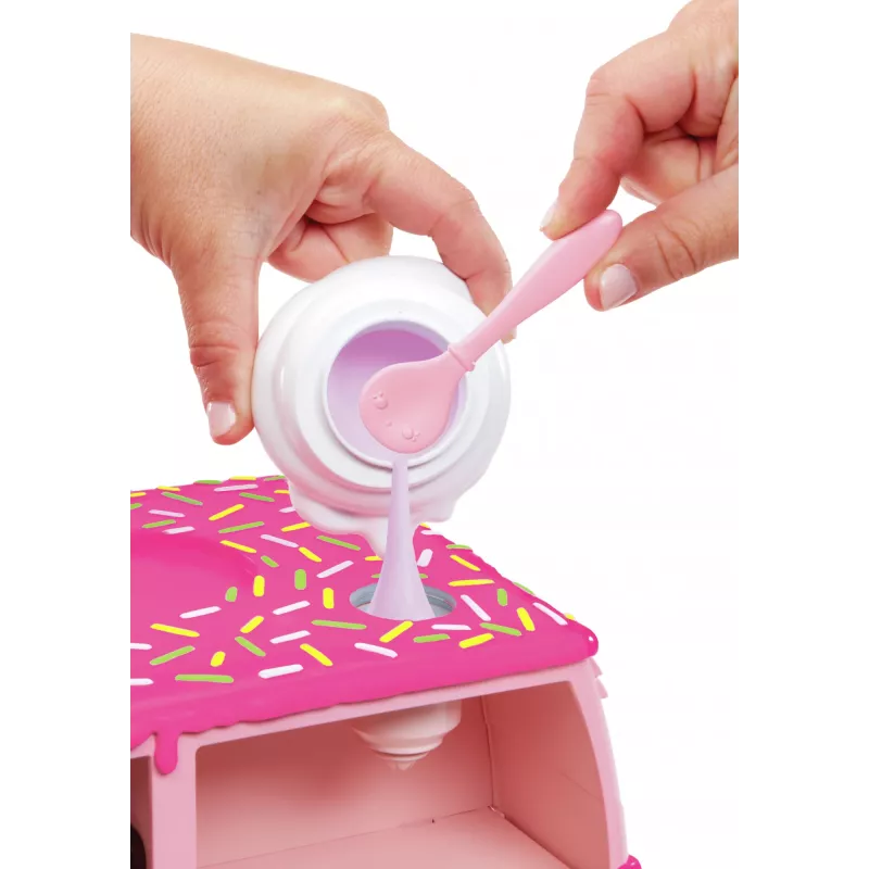 MGA Entertainment Yummiland Lipgloss Truck prívesok na bábiku