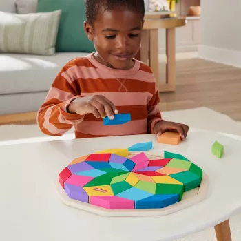 Fisher-Price Mandala puzzle z dreva, geometrické, pre batolivá a deti, 40 drevených dielov