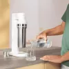 Sýfonovač BRITA Carbonator 1046730 biela — kompaktný stolný sýfonovač s 2 fľašami (231×126×443 mm)