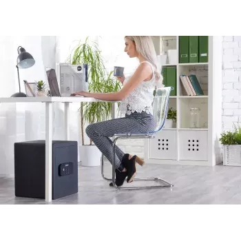 Samostatne stojaci trezor Yale YSEB/400/EB1 oceľ čierny číselný zámok