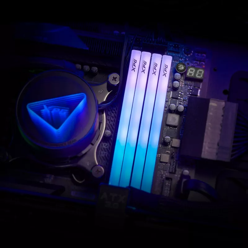 32GB ADATA DIMM 6000 (2x 16 GB) Dual-Kit (čierna, AX5U6000C3616G-DTLABRBK, XPG Lancer Blade RGB, INTEL XMP, AMD EXPO)