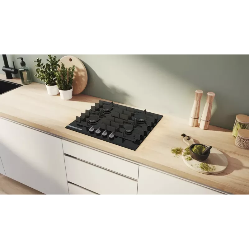 Vstavaná plynová varná doska Bosch PRP6A6H40 — 60 cm, čierna, 4 horáky, otočné ovládače vpredu