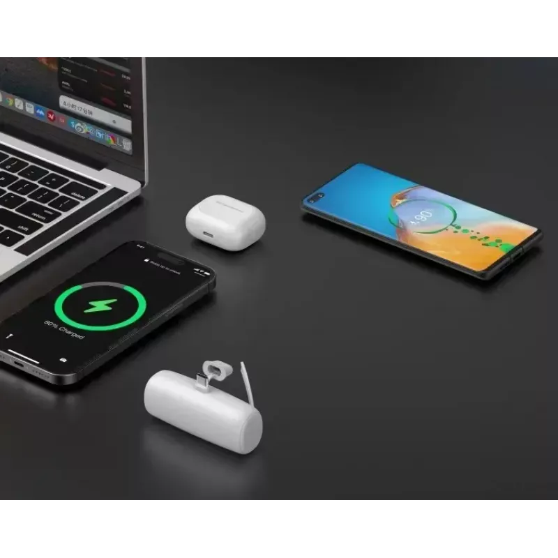 Prenosná powerbank P5 PLUG-IN 5000mAh